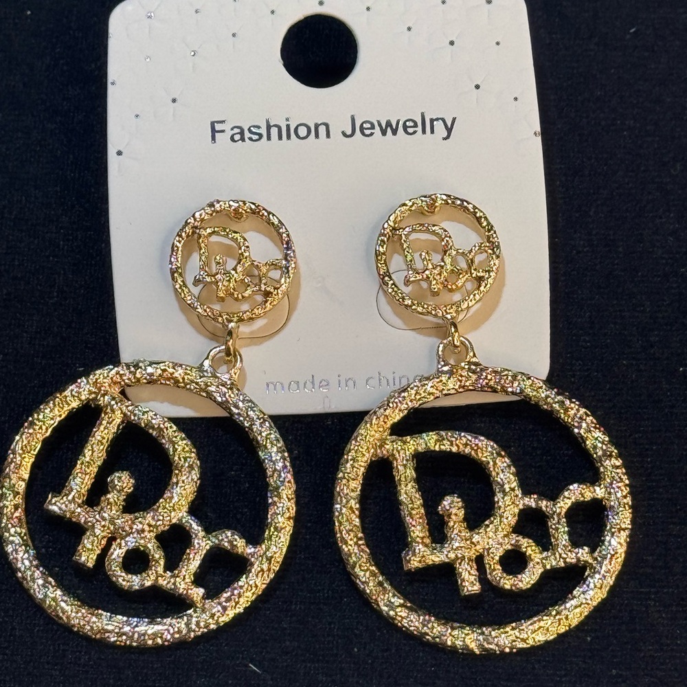 Fashion Jewelry Gold Tone Textured Drop Dangle Earrings